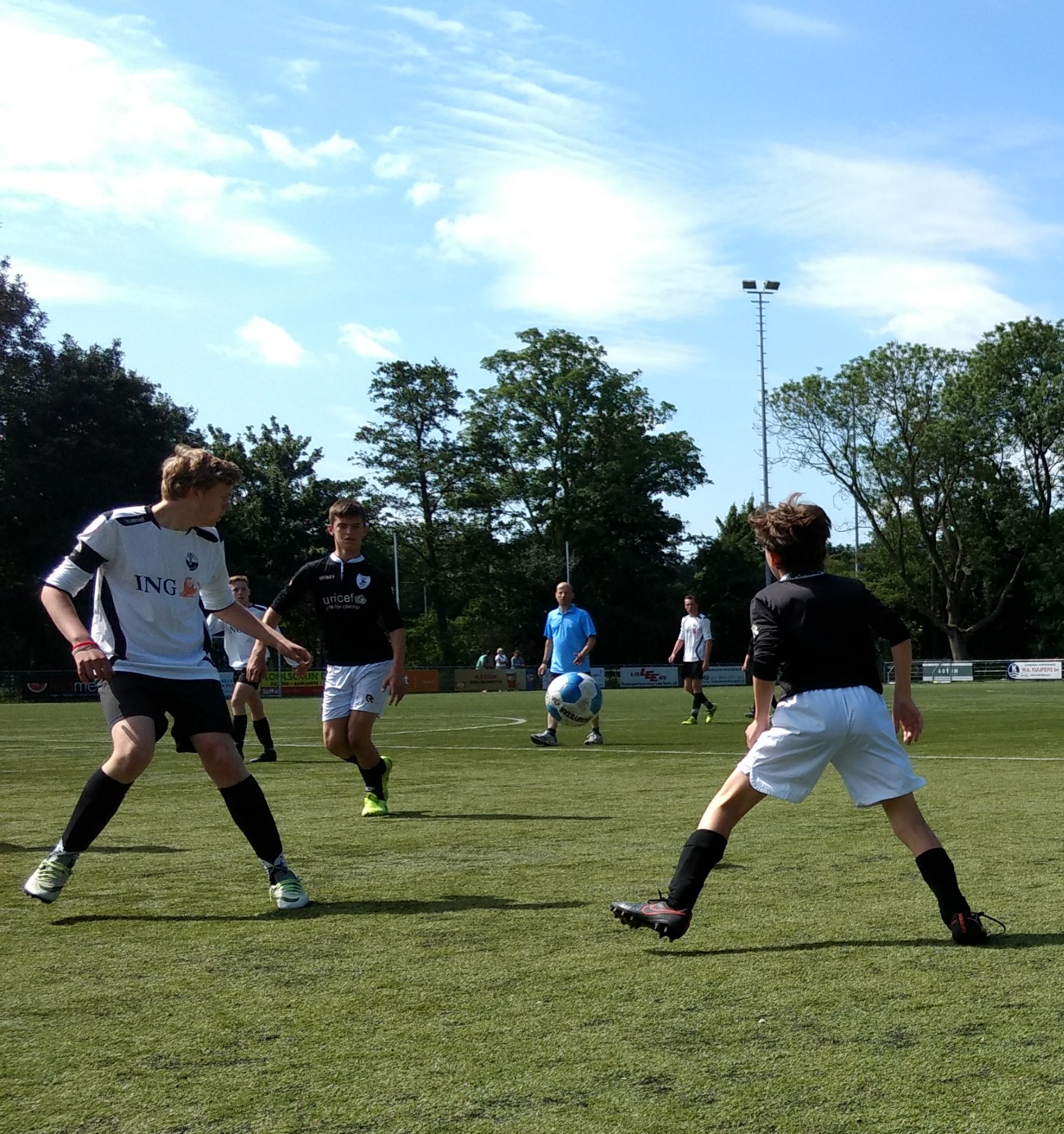 KMD JO15-4 sluit vrolijk seizoen af bij Concordia