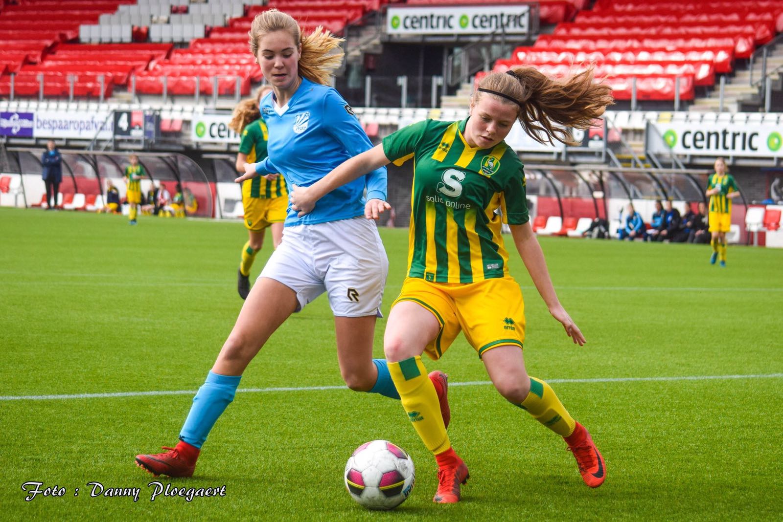 Nikki v.d. Burg naar ADO Den Haag