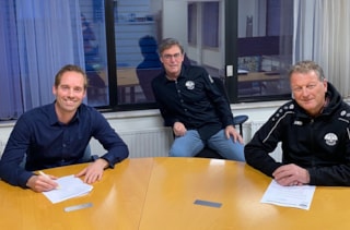 AFBF80E5-5CF2-4D29-9B7A-231484B280DC_1_105_c